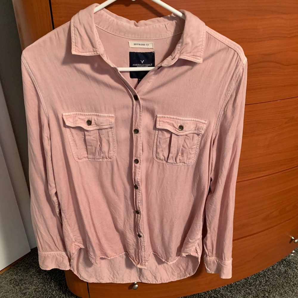American Eagle button down